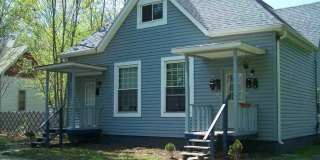 1 Bed - Walk to Campus - Utilities Paid Gallery 1