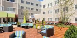 The Hawthorne Gallery 27