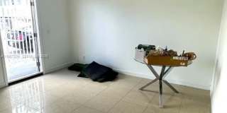 1770 NW 19th Ter Gallery 8