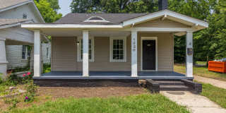 Four Bedroom 2 bath House with office on W Friendly Ave in Greensboro-near UNCG Four Bedroom 2 bath House with office on W Friendly Ave in Greensboro-near UNCG Gallery 1