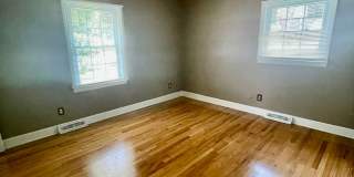 This charming 3-bedroom, 1 1/2 -bath home in Dalebrook (Charlotte, NC) Gallery 10
