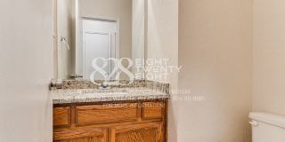 PRELEASING NOW FOR JULY 2026! Amazing 3 Bed/2.5 Bath/2-Car Garage Condo Minutes from Campus! Gallery 29