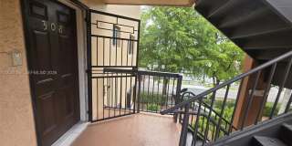 5560 W 21st Ct Gallery 5