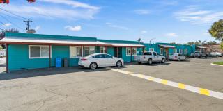 Las Flores Apartments Gallery 1