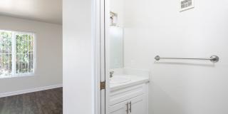 Mission Pacific Apartments Gallery 23