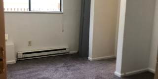 3 Bedroom, 1.5 Bath Single Family Home Gallery 8
