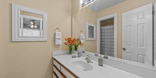 2140 Oak Bend Drive - A Gallery 27