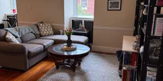 1723 PINE Street Gallery 1