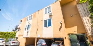 1951 Frank St. / 2519 Virginia Ave Gallery 59