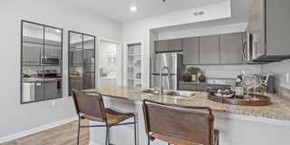 Viewpointe Gallery 14