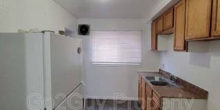 16571 Lauder Gallery 2