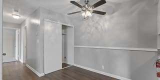 Maverick on Gilmer Gallery 35