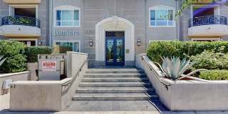 4424 Whitsett Avenue Gallery 1