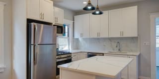 29 Walnut St Gallery 1