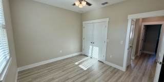217 Parkview Drive Gallery 21