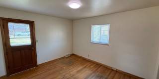 171 W. Patterson Ave. Gallery 11