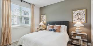 Ascend at Pathstone Gallery 26