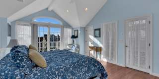 5 New York Boulevard Gallery 38