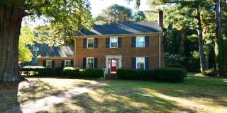 Water View, private wooded lot on dead end street! Gallery 1