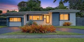 425 NE 114th St Gallery 1