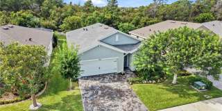 1404 NE White Pine Terrace Gallery 1
