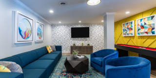 865 Bellevue Gallery 27