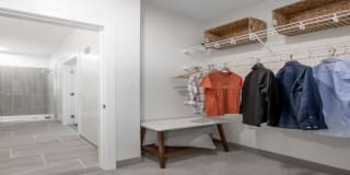 Emblem 125 Gallery 9