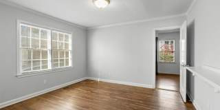 449 10th Street NW Gallery 22