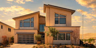 Stunning modern luxury home located in prestigious guard-gated Summerlin community of Ascension Gallery 3