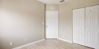 1169 Golden Lakes Boulevard Gallery 15