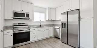Updated Lincoln 3 Bedroom!! Gallery 7