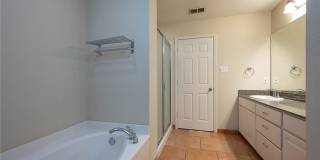 4245 Santa Fe Street Gallery 13