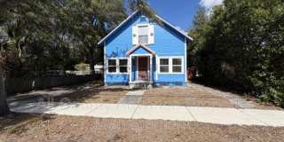 912 Pine Street Gallery 1
