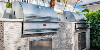 Legacy at Dadeland Gallery 7