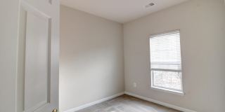 9394 PENROSE Street Gallery 26