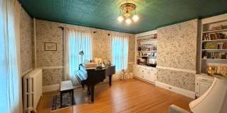 82 Court Street Gallery 19