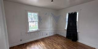 918 E Gibbon St. Gallery 2
