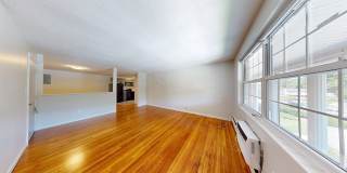 Westside Colonial Gallery 3