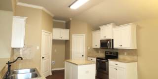 Coming Soon!! Lindale, Gorgeous 4 Bedroom, 2 Bath Home! Gallery 12