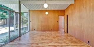 Wonderful Atrium Eichler in the Heart of Greenmeadow Gallery 7