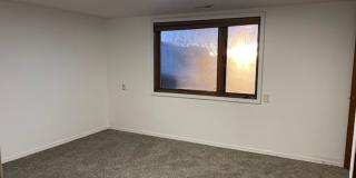 Waterfront! Sunset views! 3 bdrms! Attached garage! Private driveway! Gallery 13