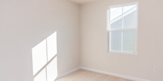 4 Bedroom Home in Waynesboro Gallery 24