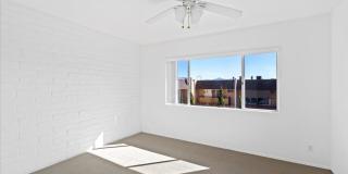 Escondido 2 bed 2.5 bath condo for lease Gallery 19
