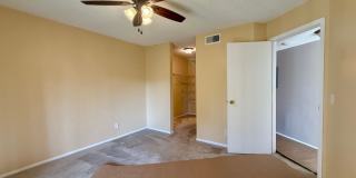 Belleair Village Condo 1/1 Open floor plan Gallery 19