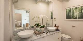 Gorgeous Historical property with new interiors Gallery 53