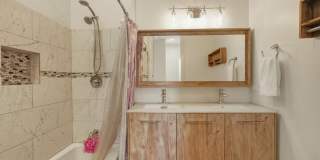 21080 N 76th Avenue Gallery 23