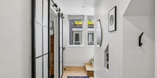 732 Belmont Place E Gallery 10