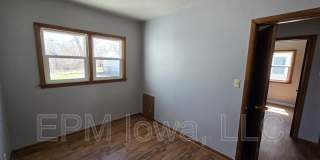 412 Sherman Avenue Gallery 21