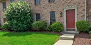 379 Stonehedge Ln Gallery 1