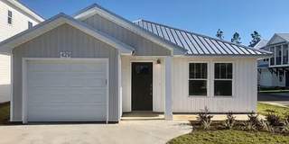 Single-Family House for Rent Gallery 1